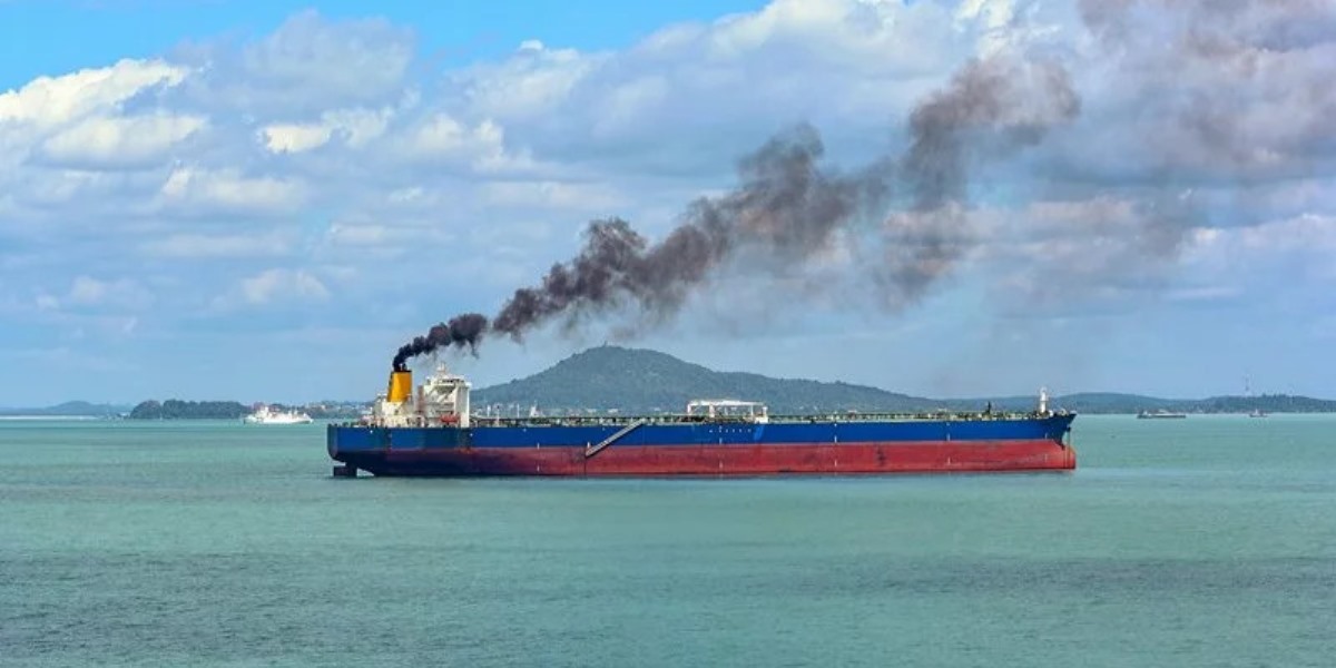 Gas Emissions in the Shipping Sector & Comprehensive Legal Challenges