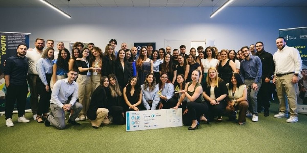 Junior Achievement Κύπρου: Οι ομάδες που βραβεύθηκαν στο StartUp 2024 και οι επιχειρηματικές ιδέες