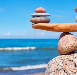 Τα 10 βήματα για να Ισορροπήσεις τη Ζωή σου και να Πετύχεις τους Στόχους σου