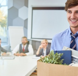 4 χαρακτηριστικά Διευθυντή που οδηγούν τους καλύτερους υπαλλήλους στην παραίτηση